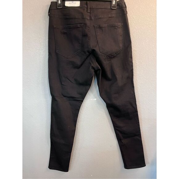 NWT Hollister Black Curvy High‎ Rise Jean Jeggings 32 X 28  Distressed - Picture 3 of 4